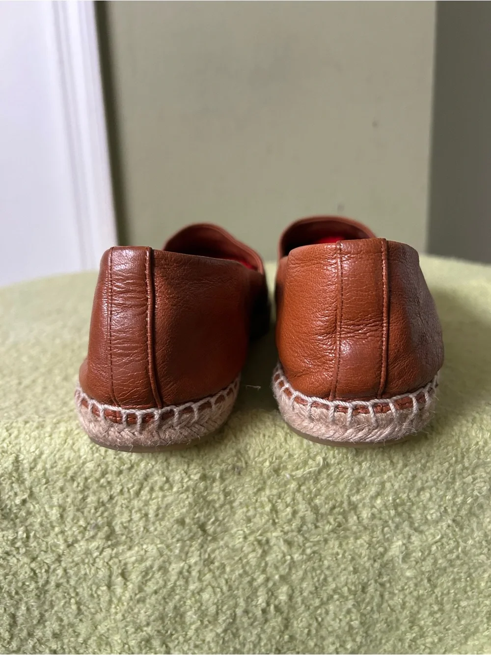 Tory Burch classic slip